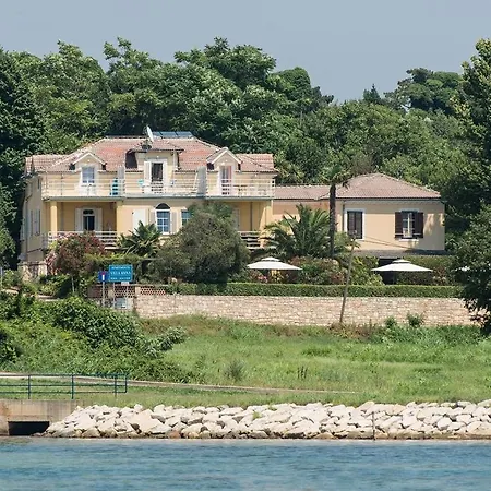 Apartment Savudrija * سافودغيا